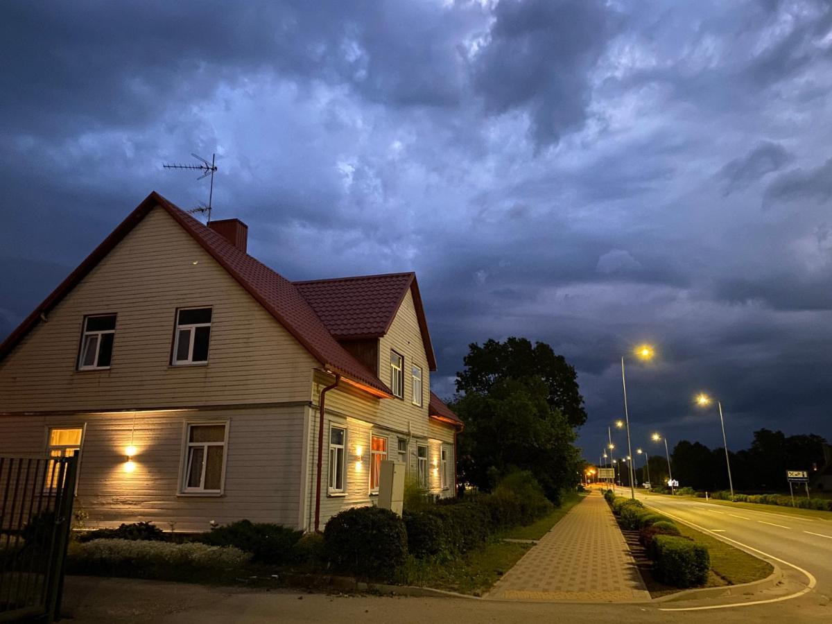 Skrunda Apartments Rustic Eksteriør billede